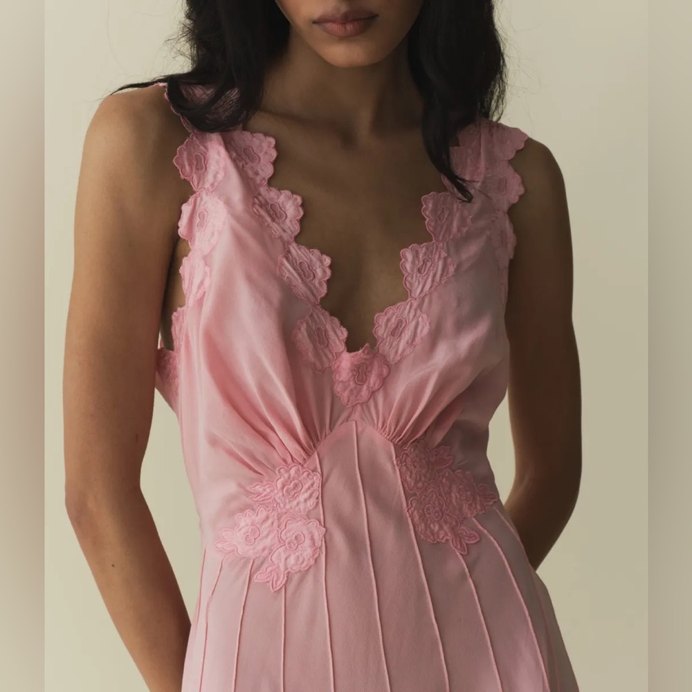 Doen Pink Lace-Trim Maxi Dress
